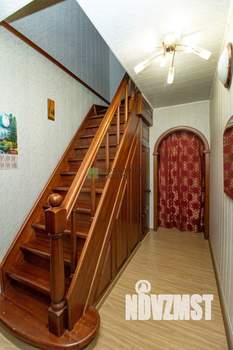 Дом 120м², 2-этажный, участок 11 сот.  