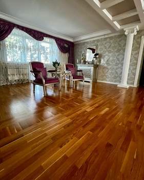 Дом 1200м², 3-этажный, участок 36 сот.  