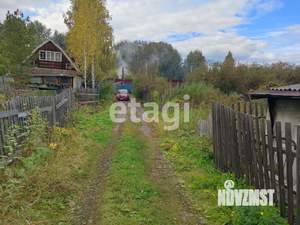 Дом 20м&sup2;, 2-этажный, участок 5 сот.  