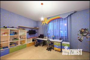 Коттедж 680м², 2-этажный, участок 15 сот.  