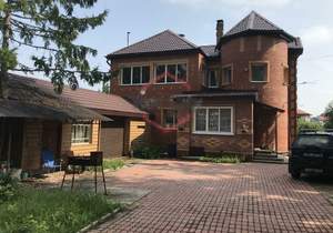 Дом 196м&sup2;, 2-этажный, участок 13 сот.  