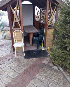 Дом 200м², 3-этажный, участок 8 сот.  