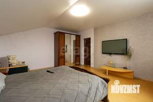 Дом 230м², 3-этажный, участок 20 сот.  