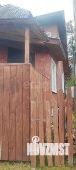 Дом 100м&sup2;, 2-этажный, участок 10 сот.  