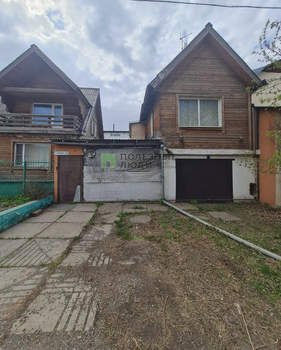 Дом 623м&sup2;, 2-этажный, участок 6 сот.  