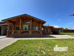 Дом 200м&sup2;, 2-этажный, участок 23 сот.  