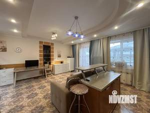 Коттедж 478м&sup2;, 3-этажный, участок 17 сот.  