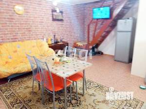 Дом 111м&sup2;, 3-этажный, участок 6 сот.  