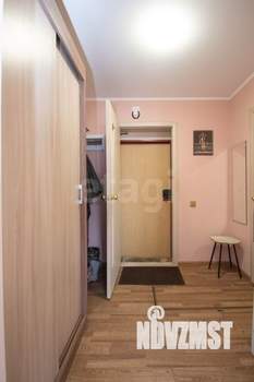 Дом 49м&sup2;, 2-этажный, участок 10 сот.  