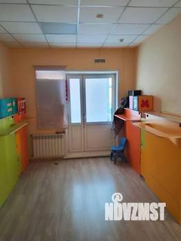 Коттедж 440м², 3-этажный, участок 9 сот.  
