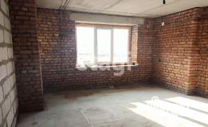 Дом 205м&sup2;, 3-этажный, участок 16 сот.  