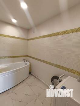 Таунхаус 241м&sup2;, 3-этажный, участок 1 сот.  