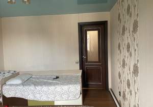 Дом 273м&sup2;, 3-этажный, участок 5 сот.  