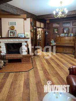 Дом 350м², 3-этажный, участок 15 сот.  