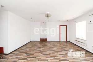 Дом 277м², 3-этажный, участок 6 сот.  