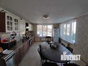 Дом 177м&sup2;, 2-этажный, участок 11 сот.  