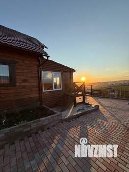 Дом 160м&sup2;, 2-этажный, участок 10 сот.  