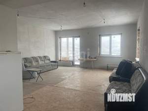 Дом 278м², 3-этажный, участок 12 сот.  