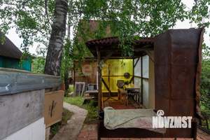 Дом 61м&sup2;, 2-этажный, участок 6 сот.  