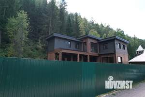 Дом 227м&sup2;, 2-этажный, участок 7 сот.  