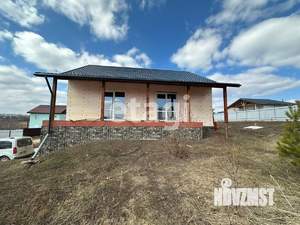 Дом 100м&sup2;, 2-этажный, участок 15 сот.  