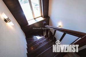 Коттедж 340м², 2-этажный, участок 12 сот.  