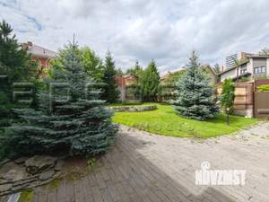 Коттедж 340м², 2-этажный, участок 15 сот.  