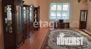 Дом 489м&sup2;, 2-этажный, участок 8 сот.  