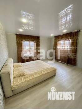 Дом 268м&sup2;, 2-этажный, участок 7 сот.  