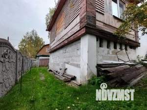 Дом 37м&sup2;, 2-этажный, участок 5 сот.  