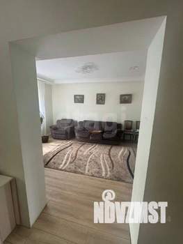 Дом 120м&sup2;, 2-этажный, участок 9 сот.  