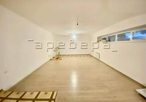 Дом 237м&sup2;, 3-этажный, участок 10 сот.  