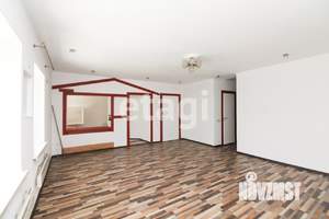 Дом 277м², 3-этажный, участок 6 сот.  