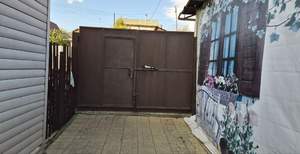 Дом 250м², 3-этажный, участок 4 сот.  