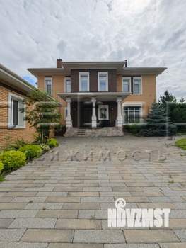 Коттедж 340м², 2-этажный, участок 15 сот.  