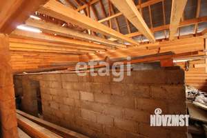 Дом 80м&sup2;, 2-этажный, участок 12 сот.  