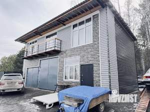 Дом 168м&sup2;, 2-этажный, участок 4 сот.  