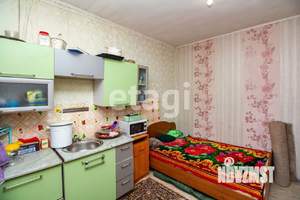 Дом 99м², 2-этажный, участок 8 сот.  