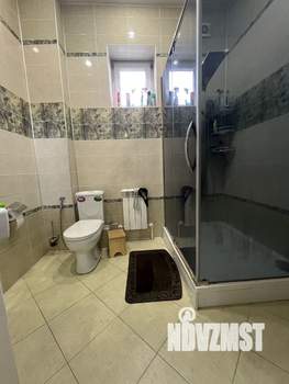 Дом 270м², 3-этажный, участок 13 сот.  