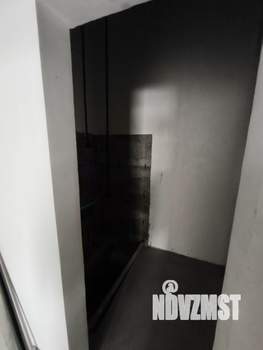 Дом 306м&sup2;, 1-этажный, участок 8 сот.  