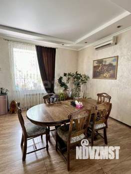 Дом 280м², 3-этажный, участок 6 сот.  