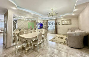 Дом 250м², 3-этажный, участок 15 сот.  