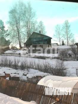 Дом 60м&sup2;, 2-этажный, участок 9 сот.  