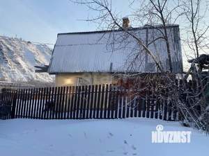 Дом 60м&sup2;, 2-этажный, участок 5 сот.  