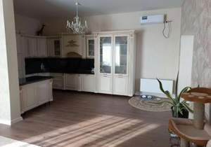 Дом 170м², 2-этажный, участок 6 сот.  