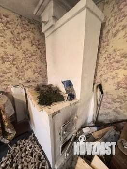 Дом 50м&sup2;, 2-этажный, участок 6 сот.  