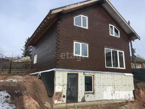 Дом 203м&sup2;, 3-этажный, участок 6 сот.  