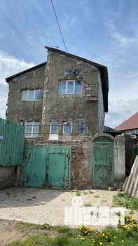 Дом 195м&sup2;, 2-этажный, участок 8 сот.  