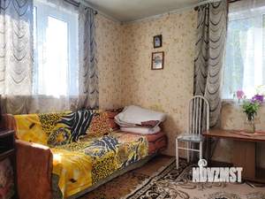 Дом 60м&sup2;, 2-этажный, участок 5 сот.  