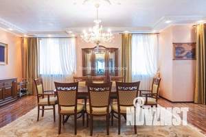 Коттедж 290м², 2-этажный, участок 22 сот.  